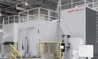 Isolierung der Fundamente in einer spezialisierten Produktionsstätte der Luft- und Raumfahrt