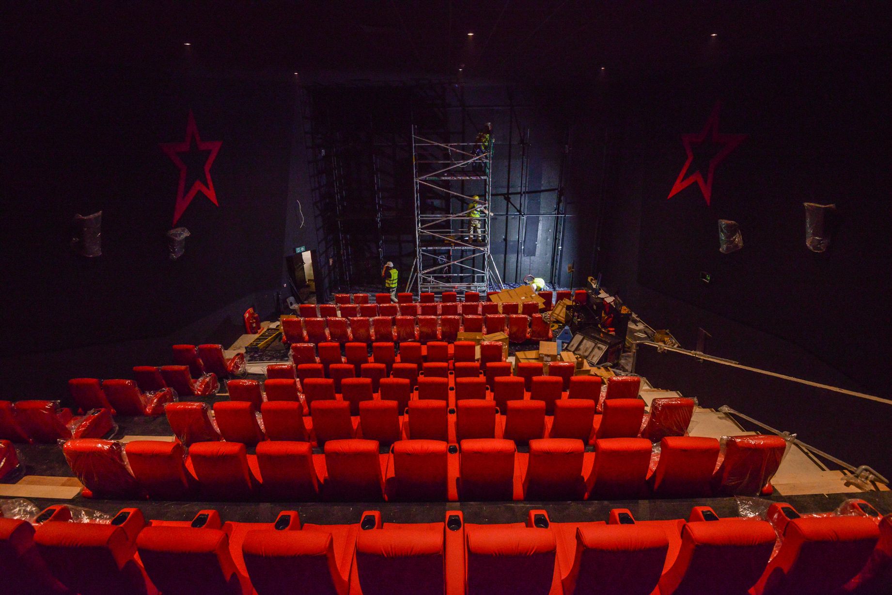 Die ultimative akustische Isolierung für eine neue Generation von 4DX-Kinos