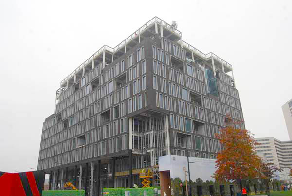 Fertigstellung des Stahlskeletts für das neueste Gebäude von King's Cross Kommerziell (Gebäude S2)