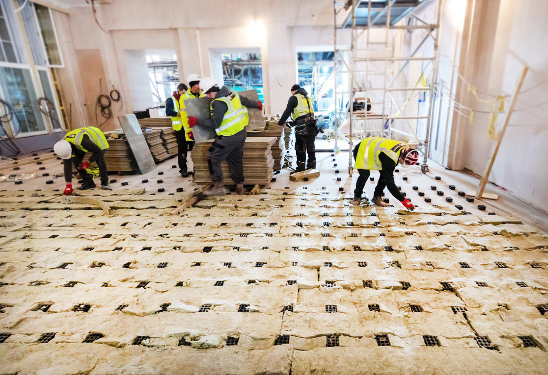 The Farrat specialist floating floor system being installed in Claridge's Art Deco ballroom